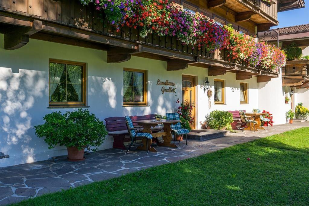 Landhaus Gredler Майрхофен Экстерьер фото